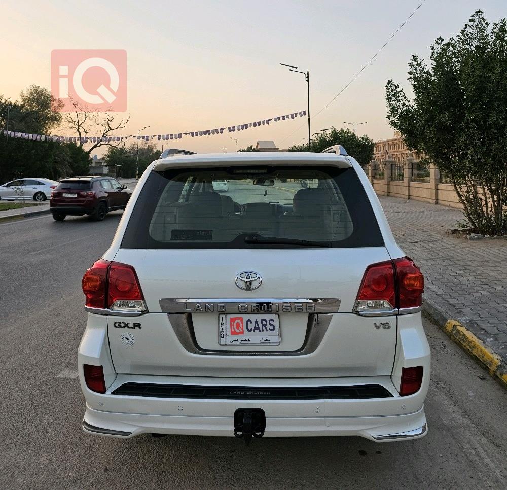 تويوتا لاندكروزر